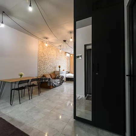 смарт-студія в центрі біля парку Apartment *