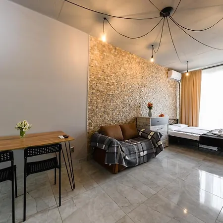 Apartment смарт-студія в центрі біля парку