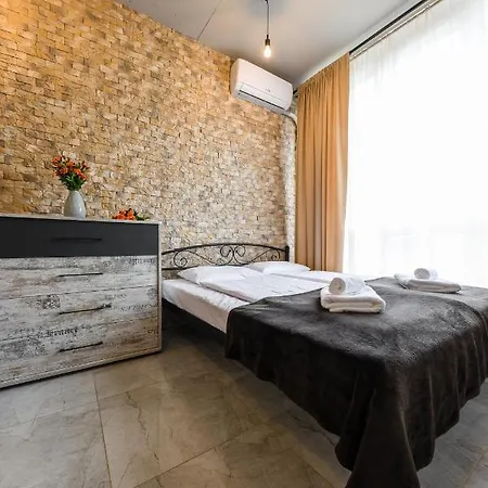 смарт-студія в центрі біля парку Apartment
